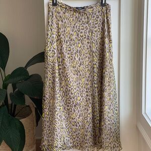 Theory Yellow Leopard Print skirt size 6